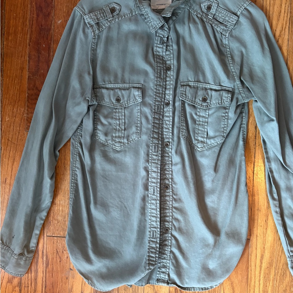 American Eagle Outfitters Green Button Down Shirt